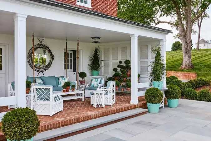 Compare Outdoor Porch Decor: Material Science and Design Evaluation