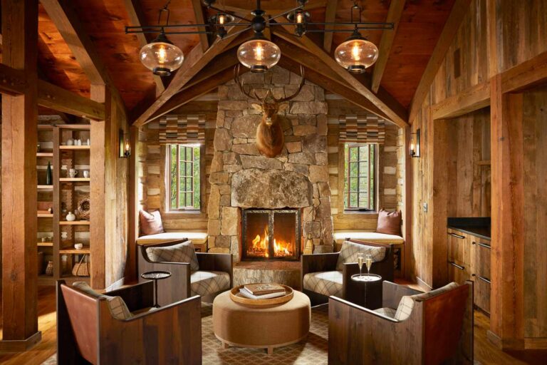 Top Mountain Cabin Porch Decor in America: Rustic Design Guide